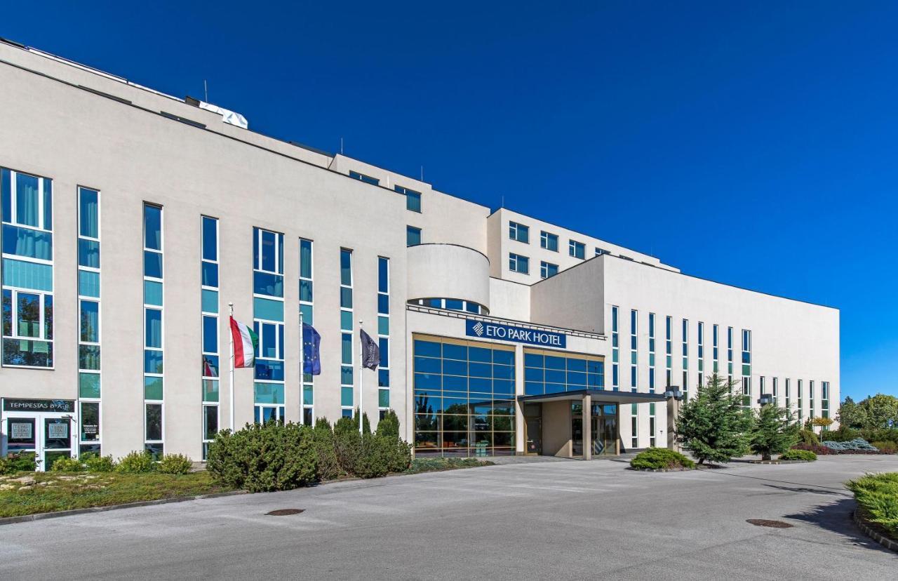 Eto Park Hotel Business & Stadium Győr Exteriör bild