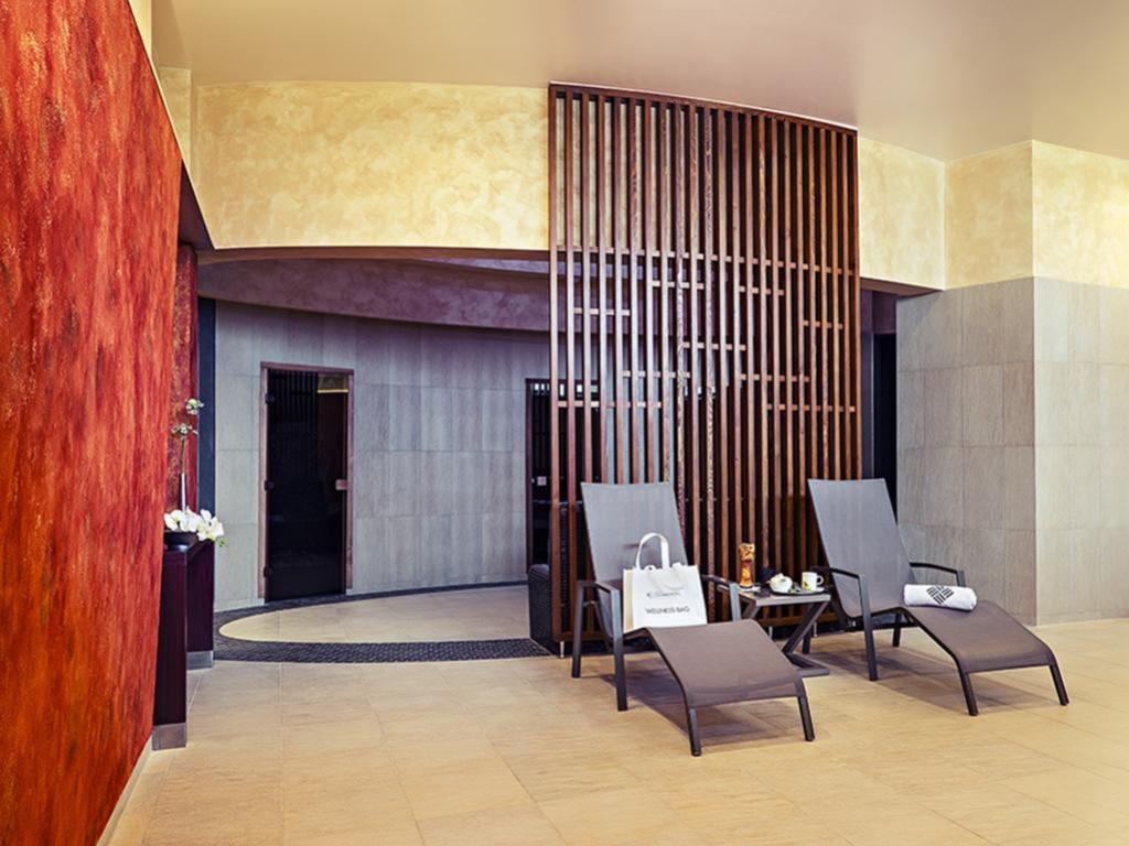 Eto Park Hotel Business & Stadium Győr Exteriör bild