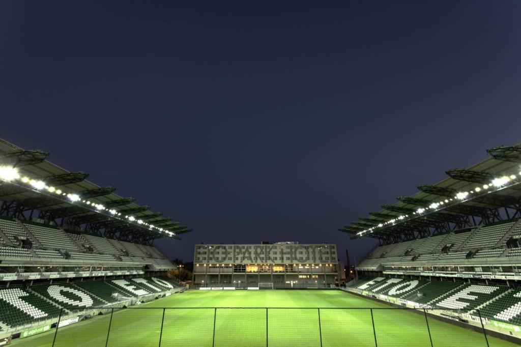 Eto Park Hotel Business & Stadium Győr Exteriör bild